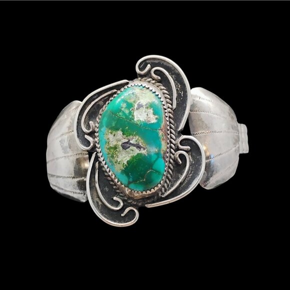 Vtg Native Navajo Sterling Silver Green Turquoise Cuff Bracelet wAdjustable Band - Picture 1 of 11